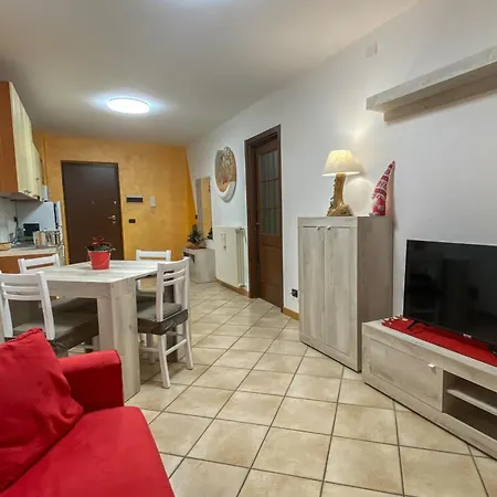 Апартаменты Pa E Ma Con Parcheggio Gratis Шатийон